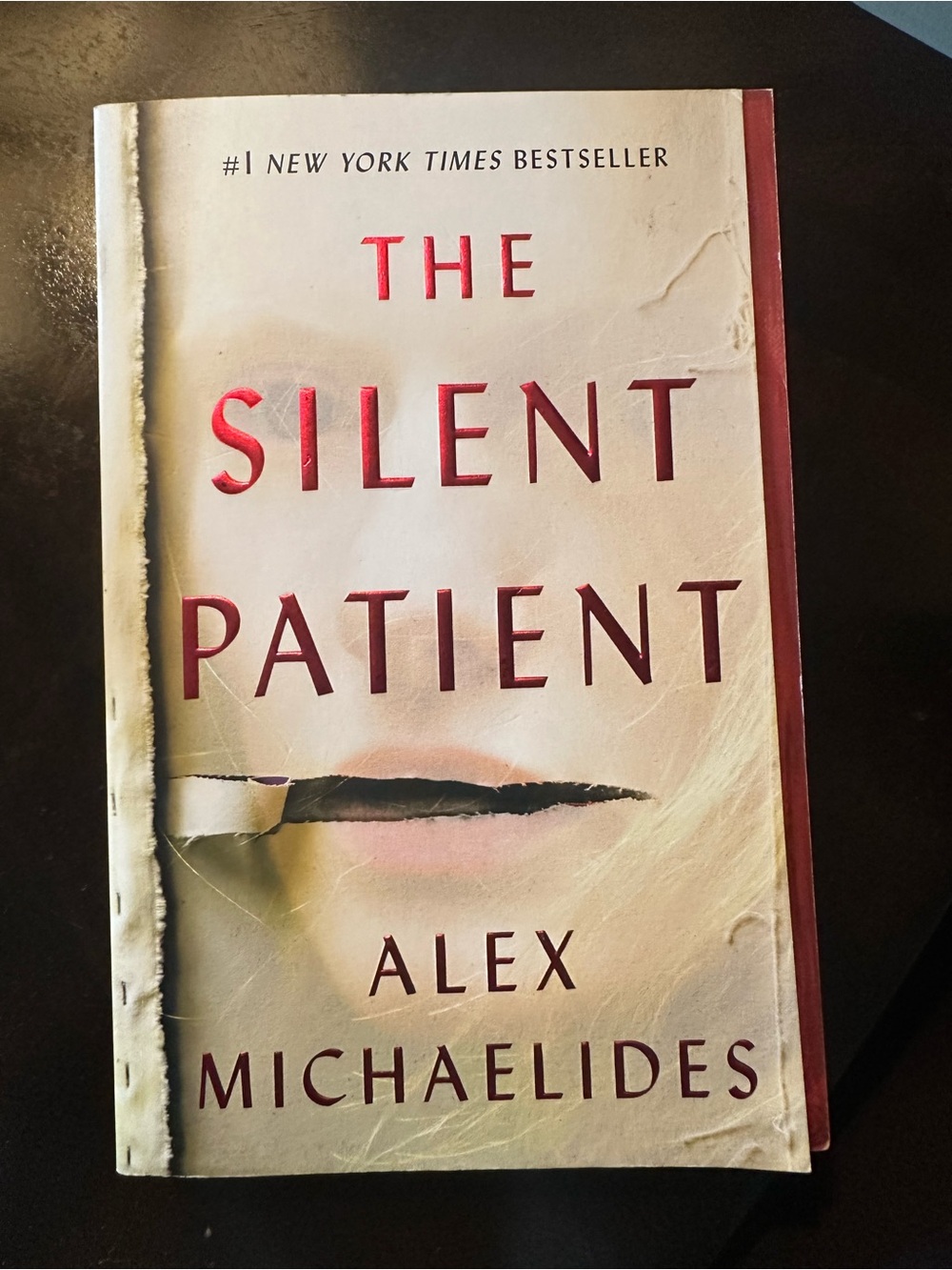 Book: The Silent Patient by Alex Michaelides - Paperback